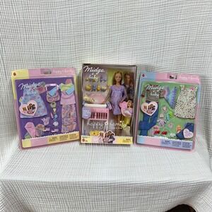 2002 Mattel Midge & Baby Happy Family Pregnant Mom Barbie Doll & 2 outfit sets